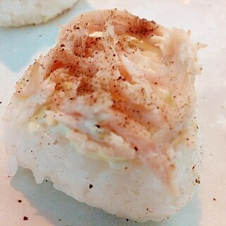 ペッパー/マヨで　サラダチキンの焼おにぎり